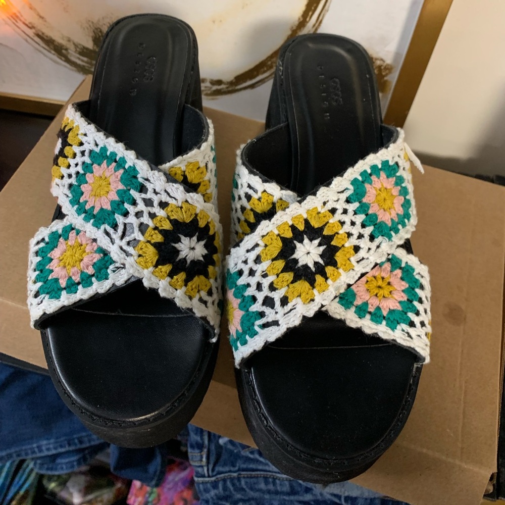 Crochet mule